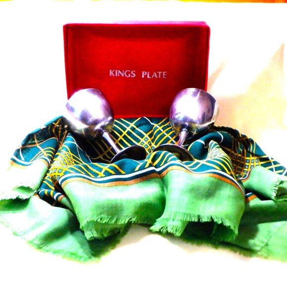 VINTAGE ~ KING'S PLATE: 2 Brass Wine Glasses / Original Scarf/ November 5, 1983 - Picture 1 of 1